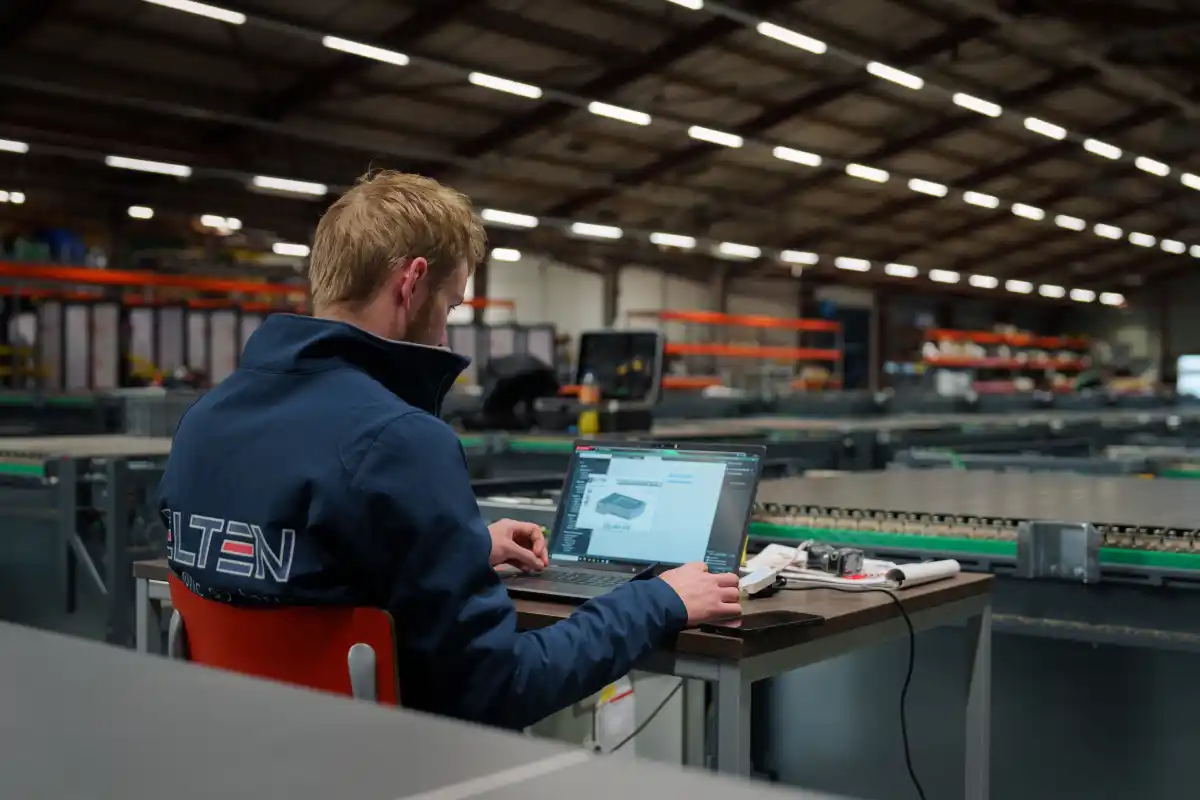 Software Engineer PLC (internationaal) vacature afbeelding